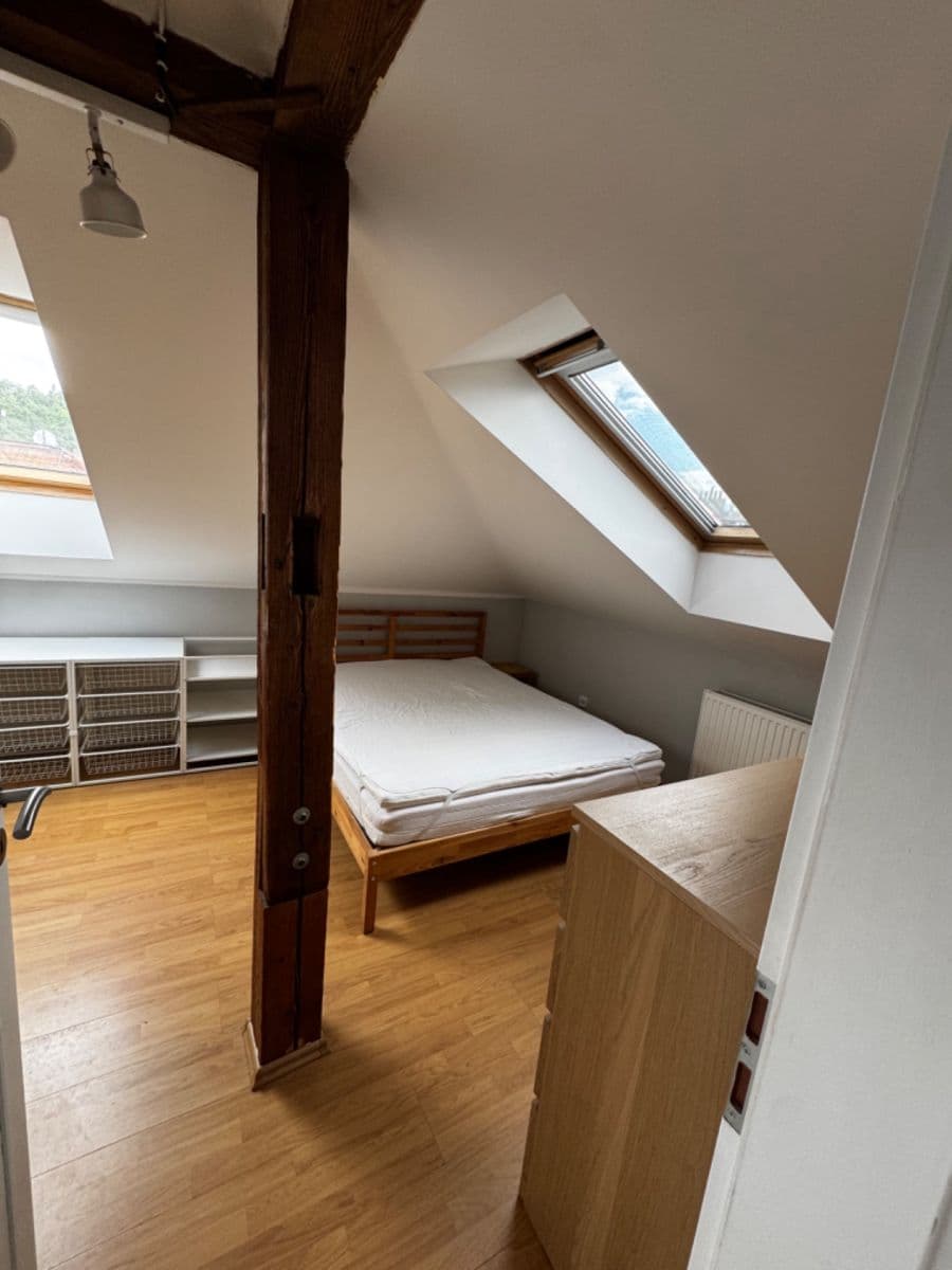 1 bedroom with open-plan kitchen flat to rent, 54 m², Grafická, Prague, Prague 1 bedroom with open-plan kitchen flat to rent, 54 m², Grafická, Prague, Prague