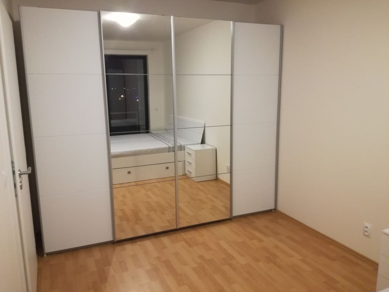 1 bedroom with open-plan kitchen flat to rent, 60 m², Svatošových, Prague, Prague 1 bedroom with open-plan kitchen flat to rent, 60 m², Svatošových, Prague, Prague