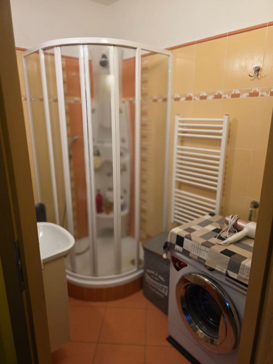 2 bedroom flat to rent, 56 m², Březinova, Jihlava, Vysočina Region 2 bedroom flat to rent, 56 m², Březinova, Jihlava, Vysočina Region