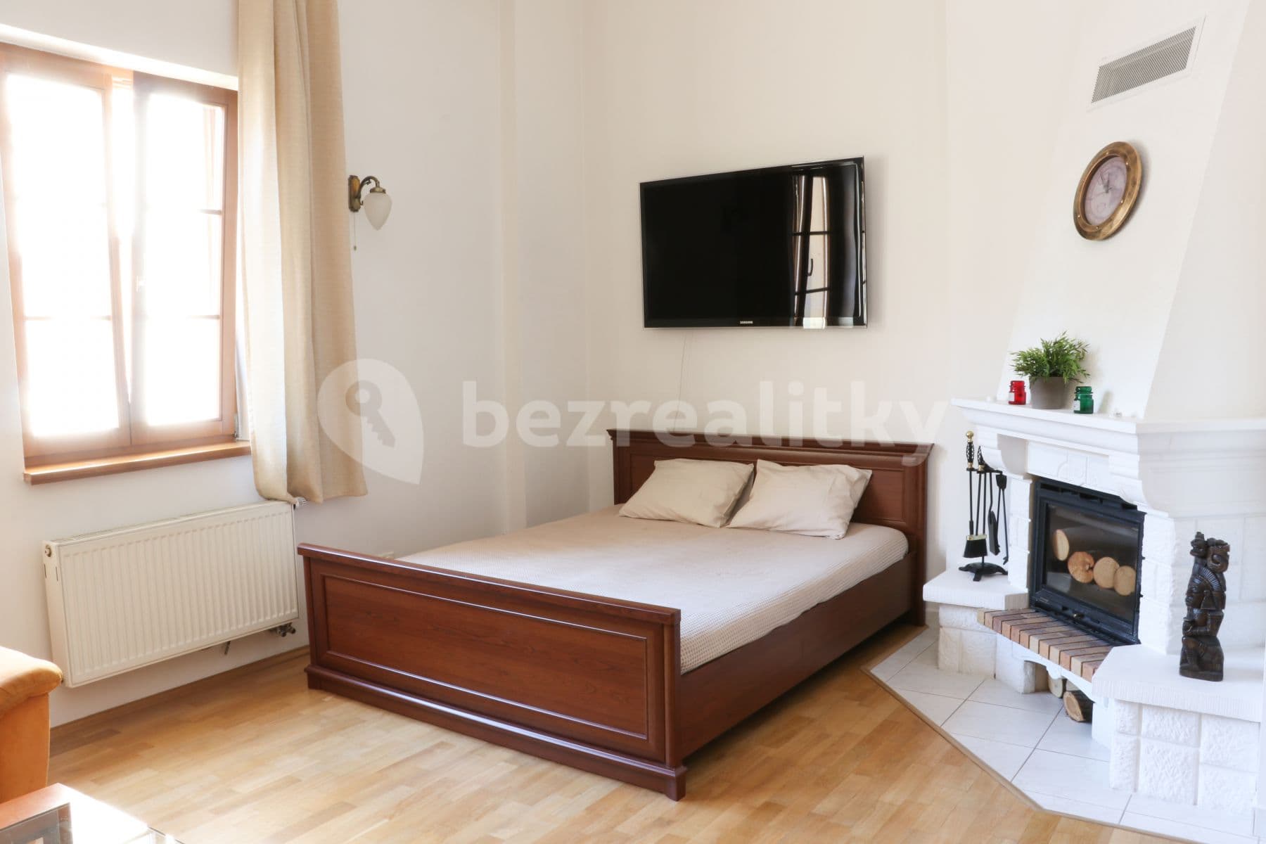 2 bedroom flat to rent, 96 m², Ve Smečkách, Prague, Prague 2 bedroom flat to rent, 96 m², Ve Smečkách, Prague, Prague