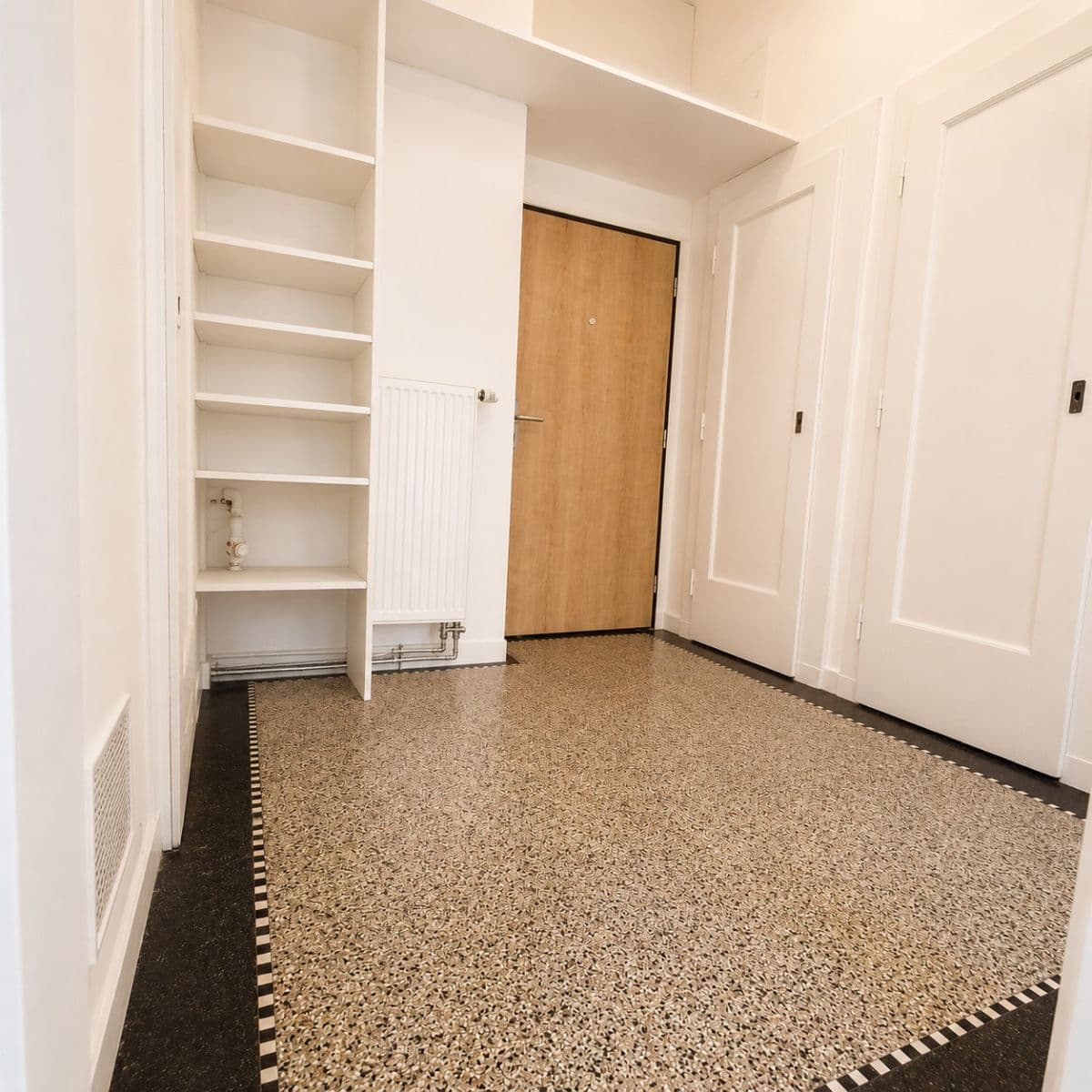 1 bedroom with open-plan kitchen flat to rent, 45 m², Bulharská, Prague, Prague 1 bedroom with open-plan kitchen flat to rent, 45 m², Bulharská, Prague, Prague