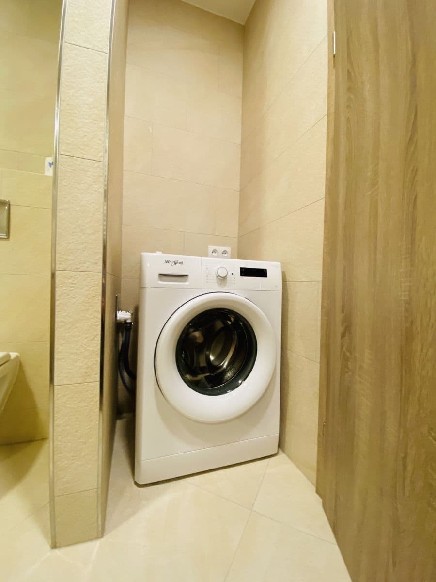 Studio flat to rent, 38 m², Chorošová, Prague, Prague Studio flat to rent, 38 m², Chorošová, Prague, Prague