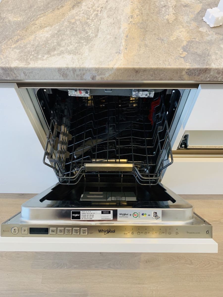 Studio flat to rent, 38 m², Chorošová, Prague, Prague Studio flat to rent, 38 m², Chorošová, Prague, Prague