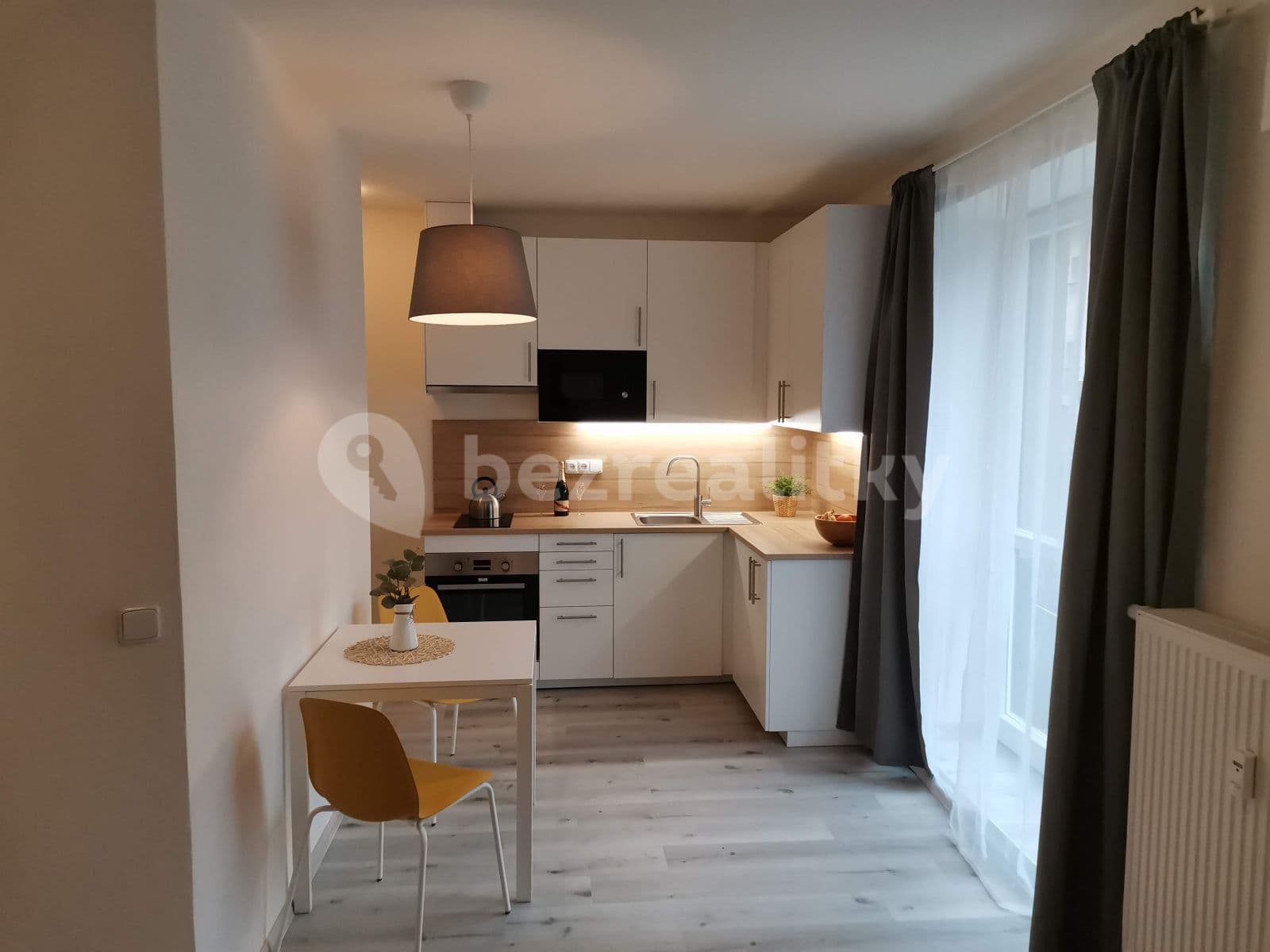 Studio flat to rent, 30 m², Slámova, Brno, Jihomoravský Region Studio flat to rent, 30 m², Slámova, Brno, Jihomoravský Region