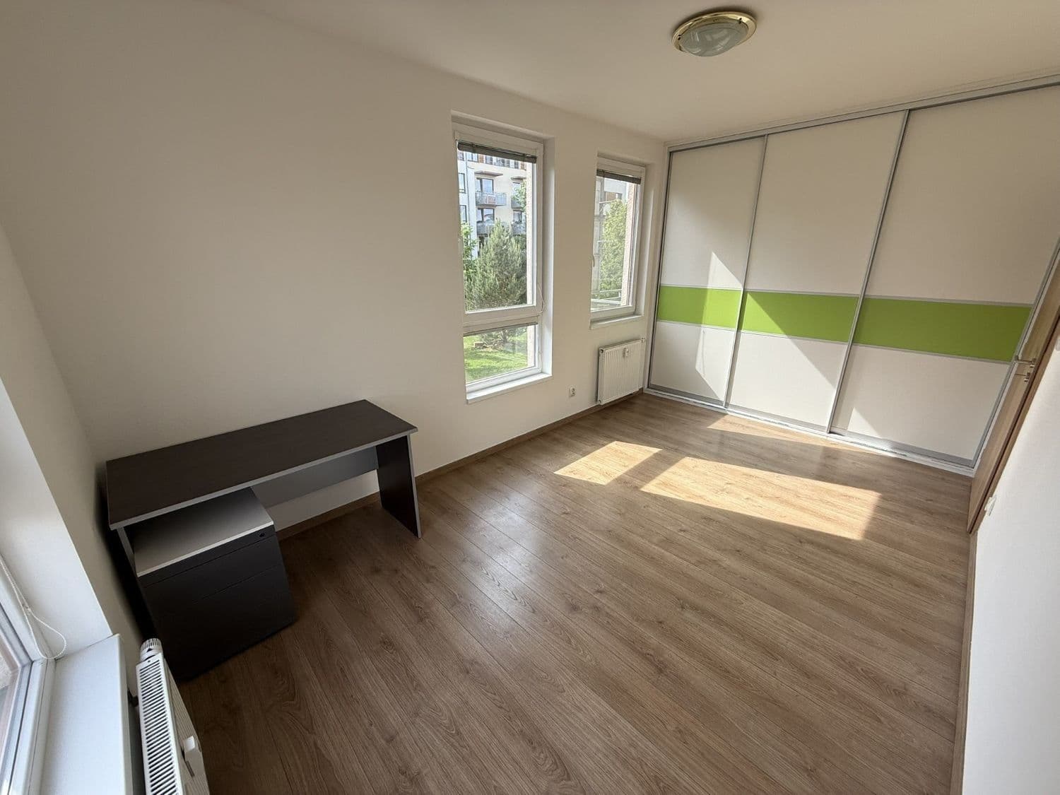 2 bedroom with open-plan kitchen flat to rent, 79 m², Bermanova, Prague, Prague 2 bedroom with open-plan kitchen flat to rent, 79 m², Bermanova, Prague, Prague
