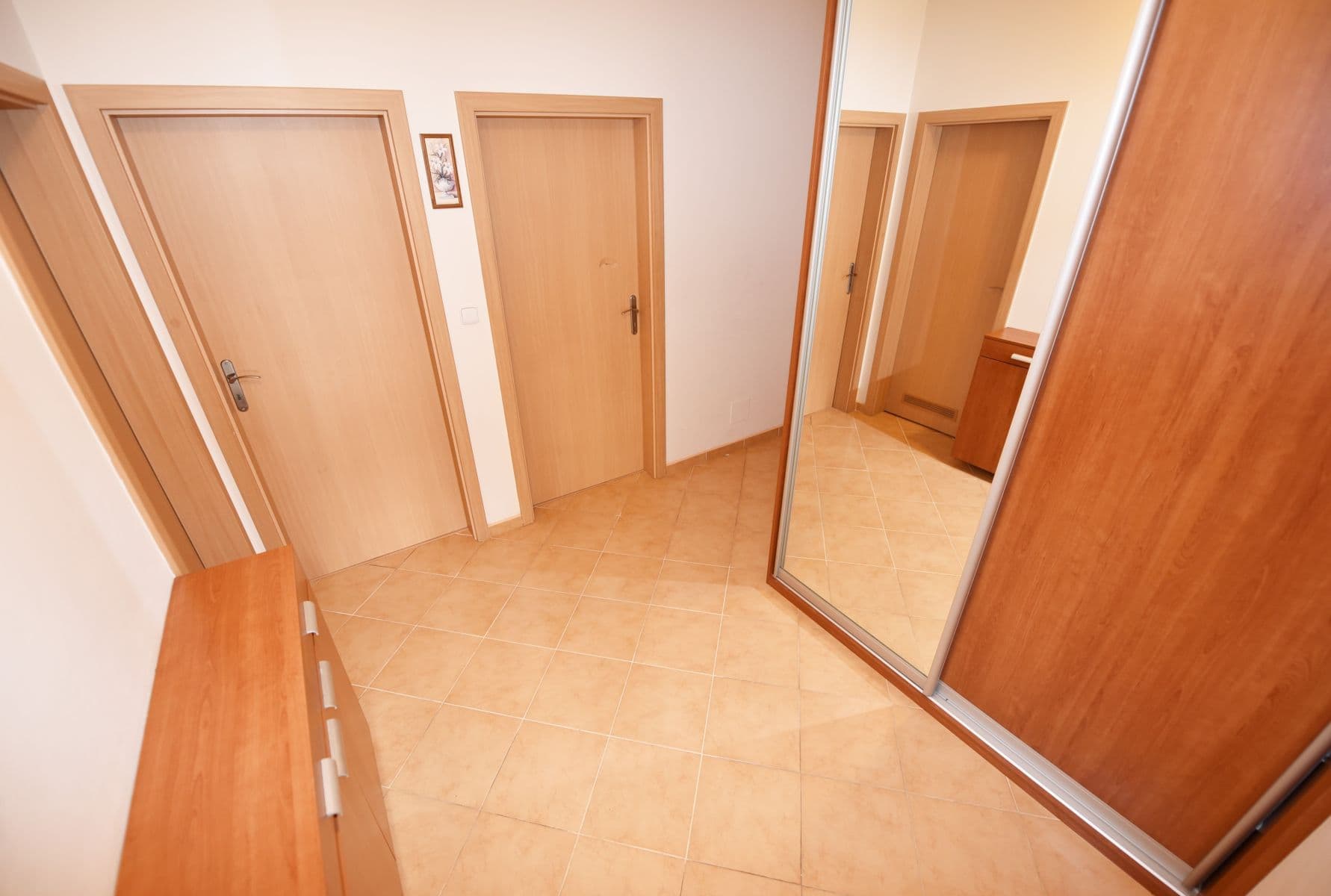 2 bedroom with open-plan kitchen flat to rent, 89 m², Za Valem, Prague, Prague 2 bedroom with open-plan kitchen flat to rent, 89 m², Za Valem, Prague, Prague
