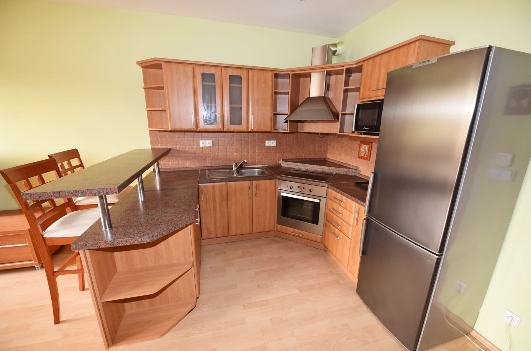 2 bedroom with open-plan kitchen flat to rent, 89 m², Za Valem, Prague, Prague 2 bedroom with open-plan kitchen flat to rent, 89 m², Za Valem, Prague, Prague
