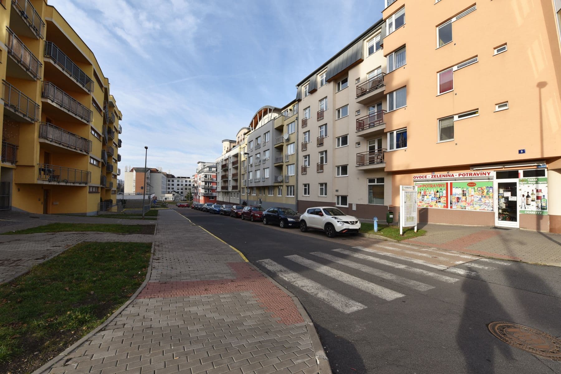 2 bedroom with open-plan kitchen flat to rent, 89 m², Za Valem, Prague, Prague 2 bedroom with open-plan kitchen flat to rent, 89 m², Za Valem, Prague, Prague