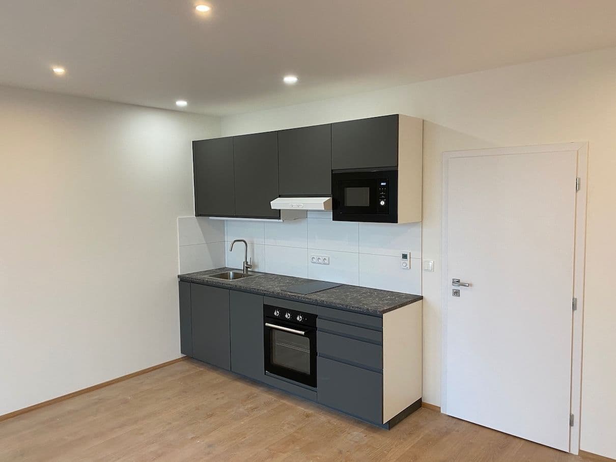 Studio flat to rent, 31 m², Na Výsluní, Lipník nad Bečvou, Olomoucký Region Studio flat to rent, 31 m², Na Výsluní, Lipník nad Bečvou, Olomoucký Region