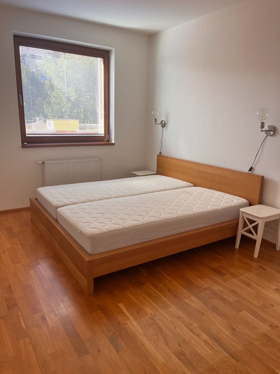 1 bedroom with open-plan kitchen flat to rent, 54 m², Linhartova, Prague, Prague 1 bedroom with open-plan kitchen flat to rent, 54 m², Linhartova, Prague, Prague