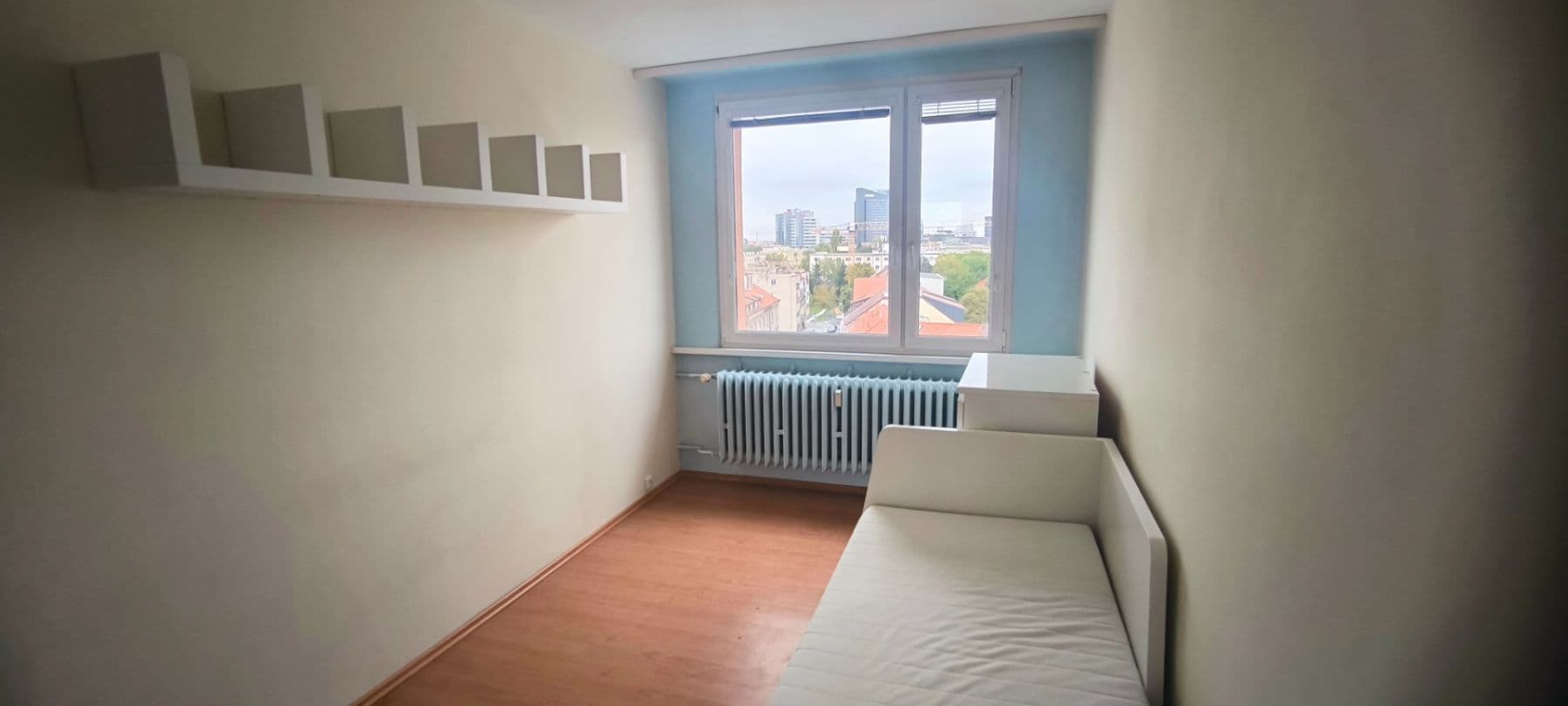 2 bedroom with open-plan kitchen flat to rent, 72 m², Kovařovicova, Prague, Prague 2 bedroom with open-plan kitchen flat to rent, 72 m², Kovařovicova, Prague, Prague