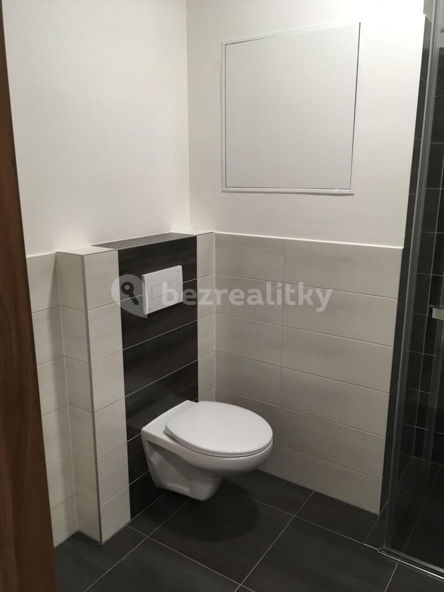 Studio flat to rent, 30 m², Topolová, Olomouc, Olomoucký Region Studio flat to rent, 30 m², Topolová, Olomouc, Olomoucký Region