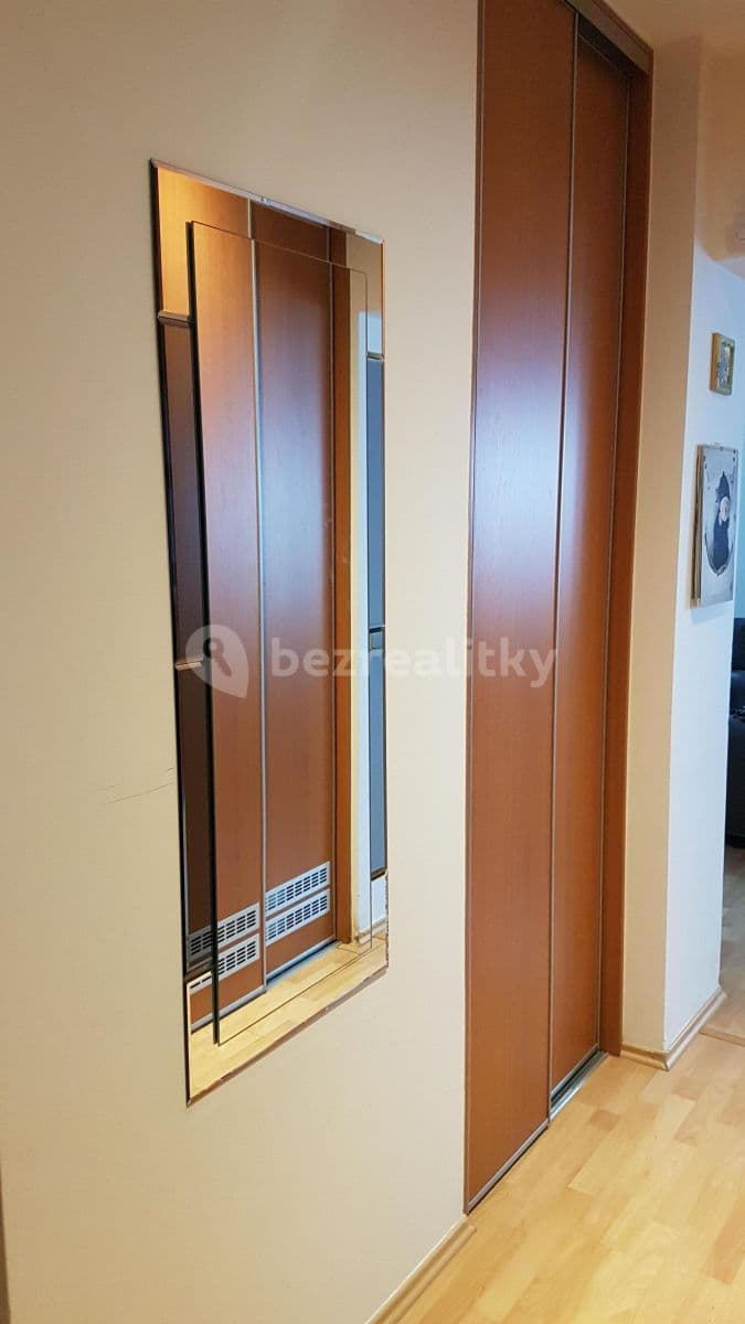 2 bedroom with open-plan kitchen flat to rent, 85 m², Zelený pruh, Prague, Prague 2 bedroom with open-plan kitchen flat to rent, 85 m², Zelený pruh, Prague, Prague