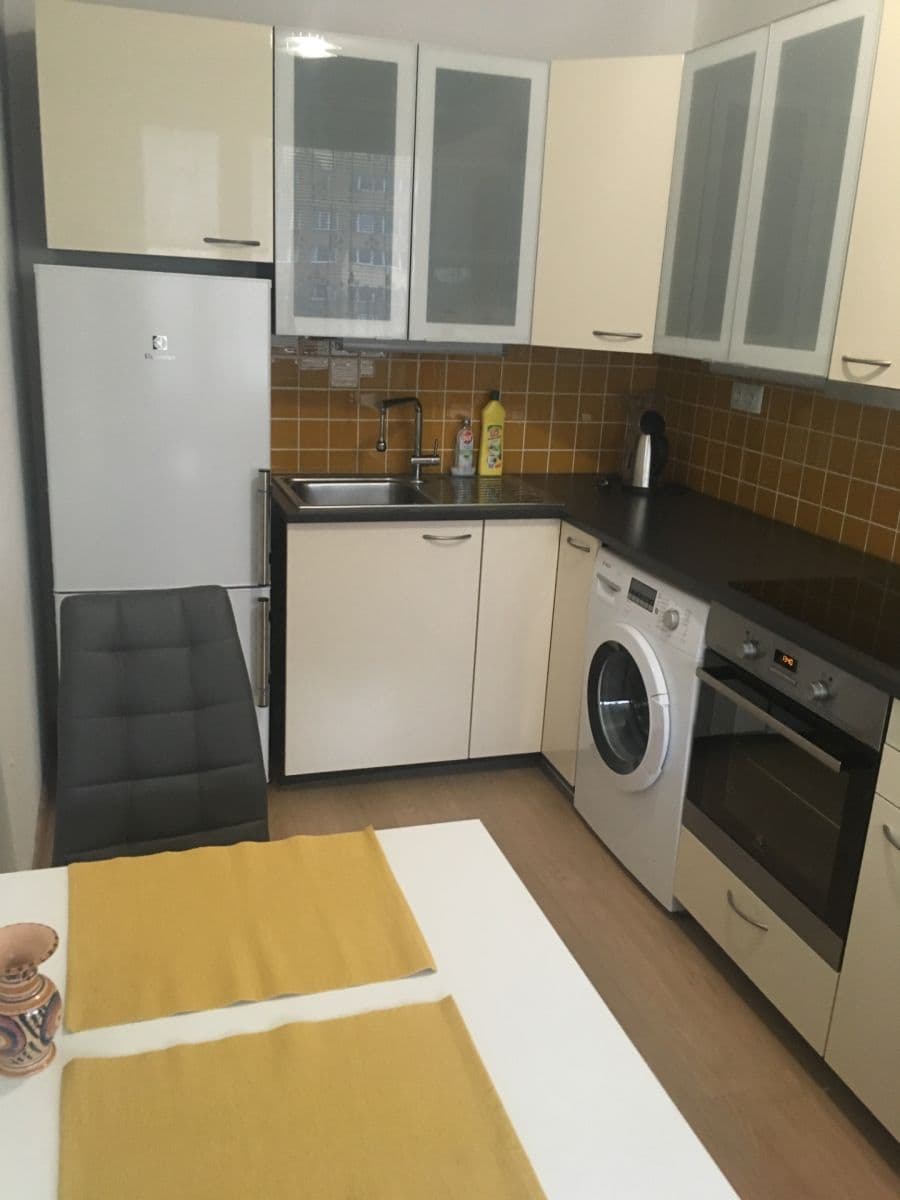 1 bedroom flat to rent, 36 m², Hurbanova, Prague, Prague 1 bedroom flat to rent, 36 m², Hurbanova, Prague, Prague