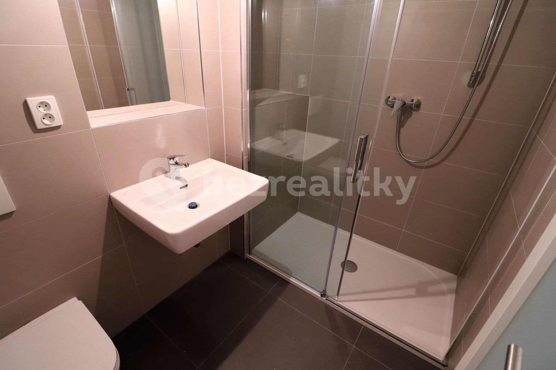 1 bedroom with open-plan kitchen flat to rent, 56 m², Hlaváčkova, Prague, Prague 1 bedroom with open-plan kitchen flat to rent, 56 m², Hlaváčkova, Prague, Prague