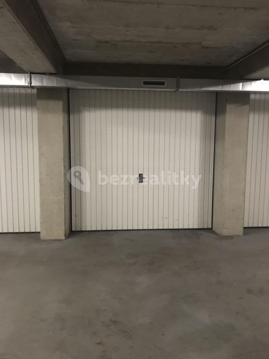 garage to rent, 16 m², Mošnerova, Olomouc, Olomoucký Region garage to rent, 16 m², Mošnerova, Olomouc, Olomoucký Region