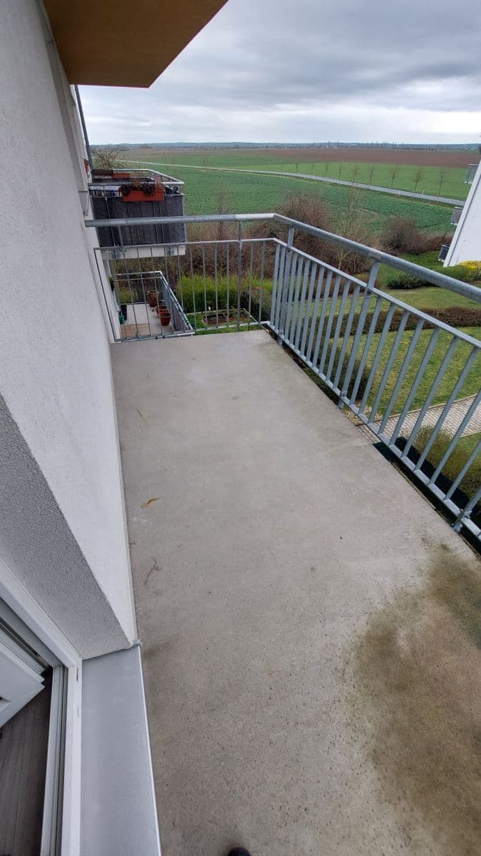 1 bedroom with open-plan kitchen flat to rent, 43 m², Firkušného, Prague, Prague 1 bedroom with open-plan kitchen flat to rent, 43 m², Firkušného, Prague, Prague