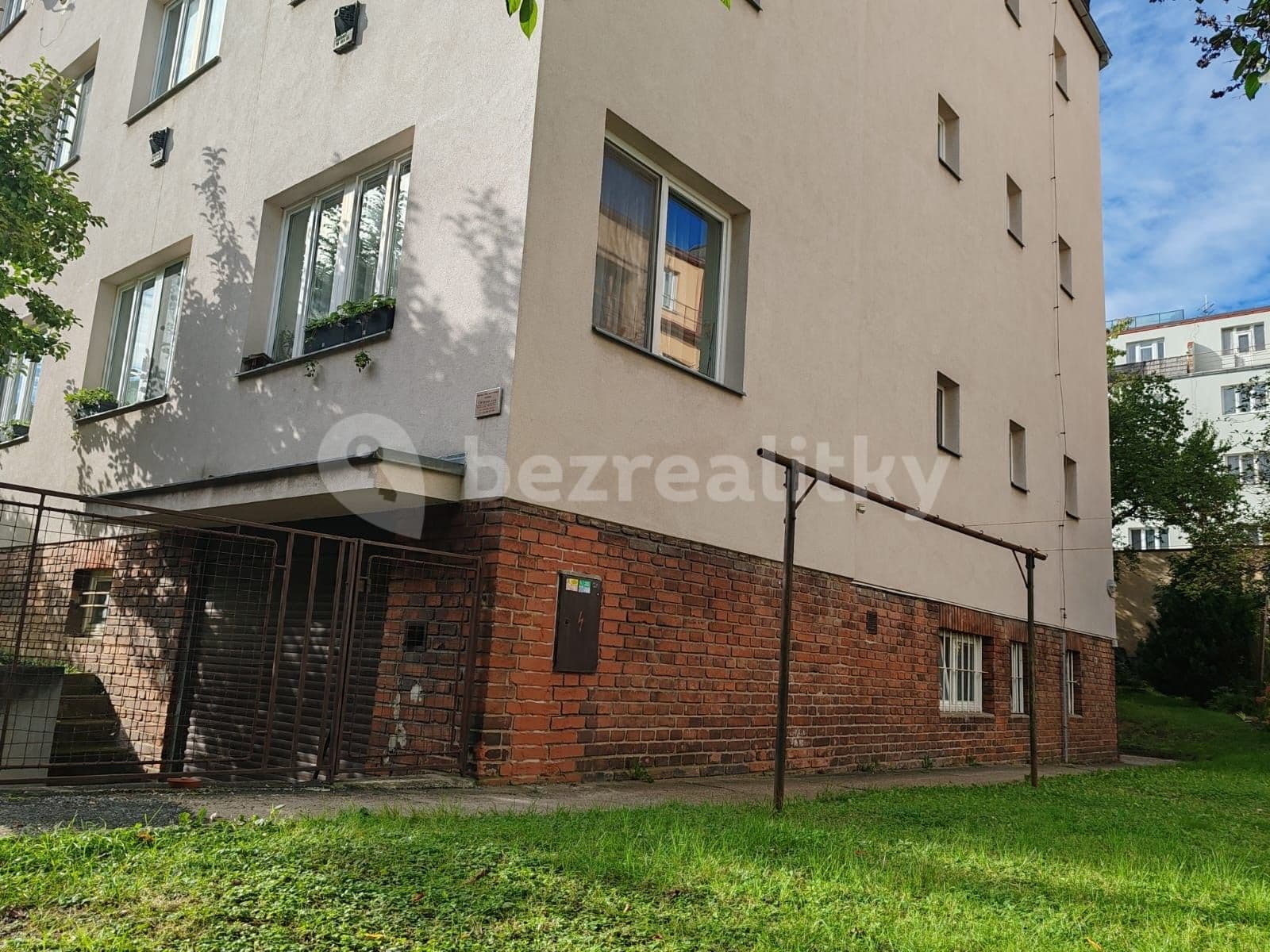 Small studio flat to rent, 28 m², Na Dlouhém Lánu, Prague, Prague Small studio flat to rent, 28 m², Na Dlouhém Lánu, Prague, Prague