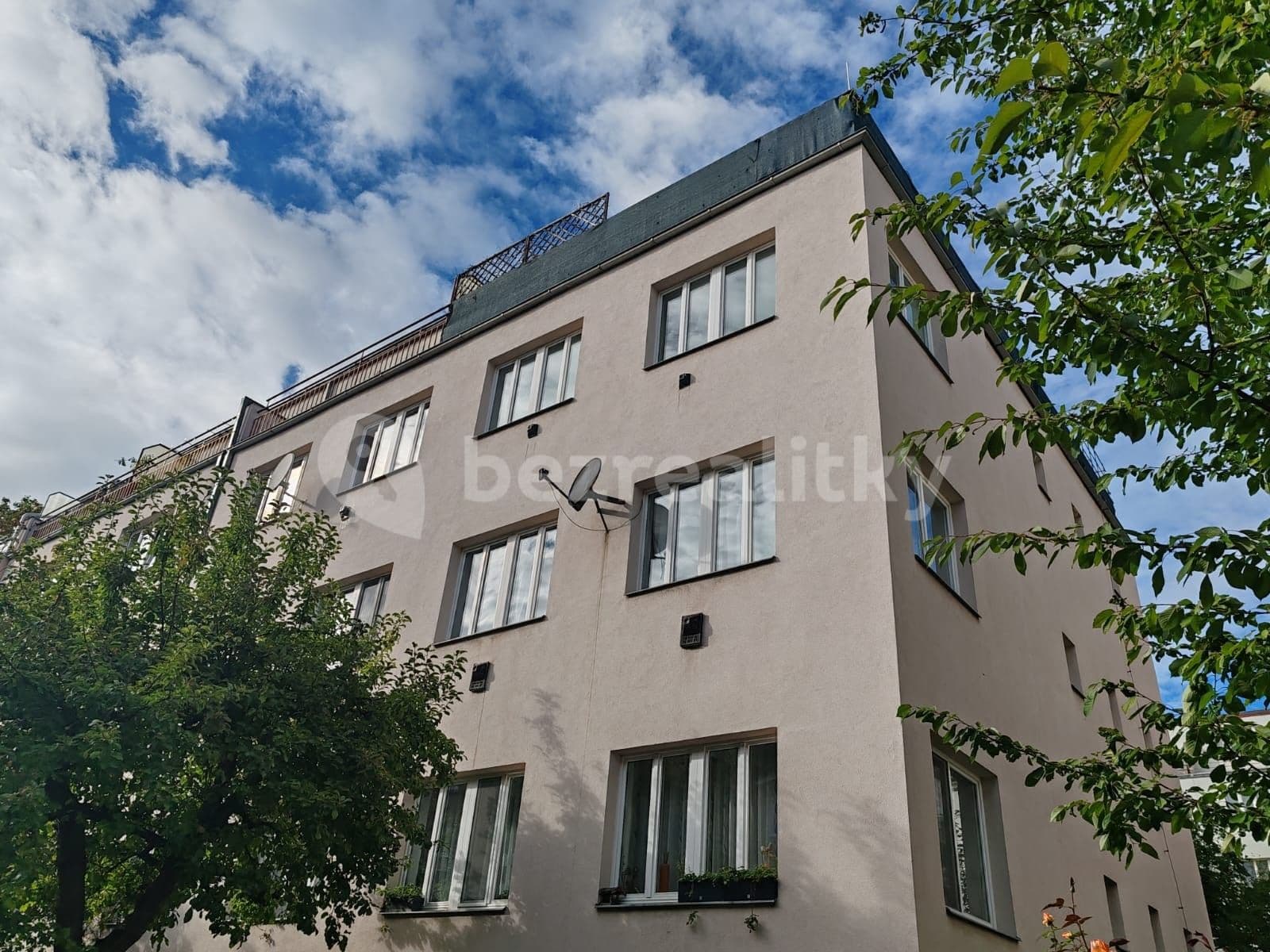 Small studio flat to rent, 28 m², Na Dlouhém Lánu, Prague, Prague Small studio flat to rent, 28 m², Na Dlouhém Lánu, Prague, Prague