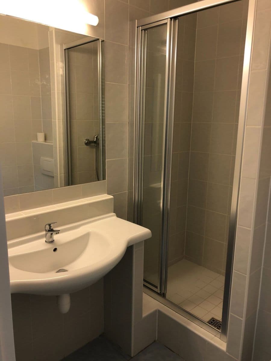 Studio flat to rent, 17 m², Peroutkova, Prague, Prague Studio flat to rent, 17 m², Peroutkova, Prague, Prague