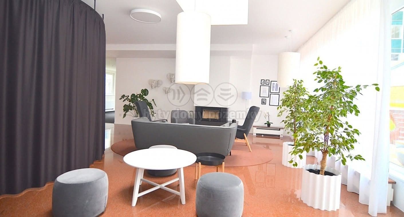 Studio flat to rent, 17 m², Peroutkova, Prague, Prague Studio flat to rent, 17 m², Peroutkova, Prague, Prague