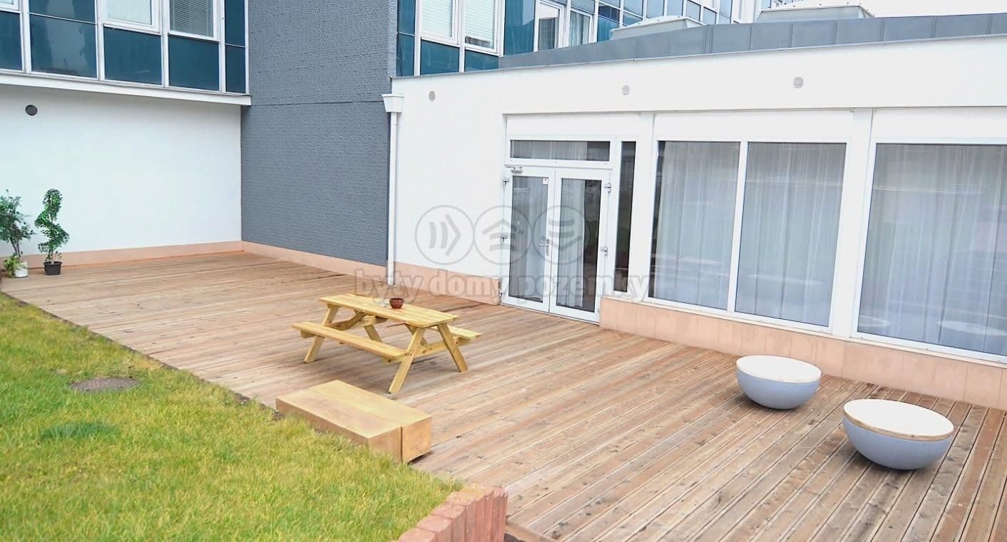 Studio flat to rent, 17 m², Peroutkova, Prague, Prague Studio flat to rent, 17 m², Peroutkova, Prague, Prague