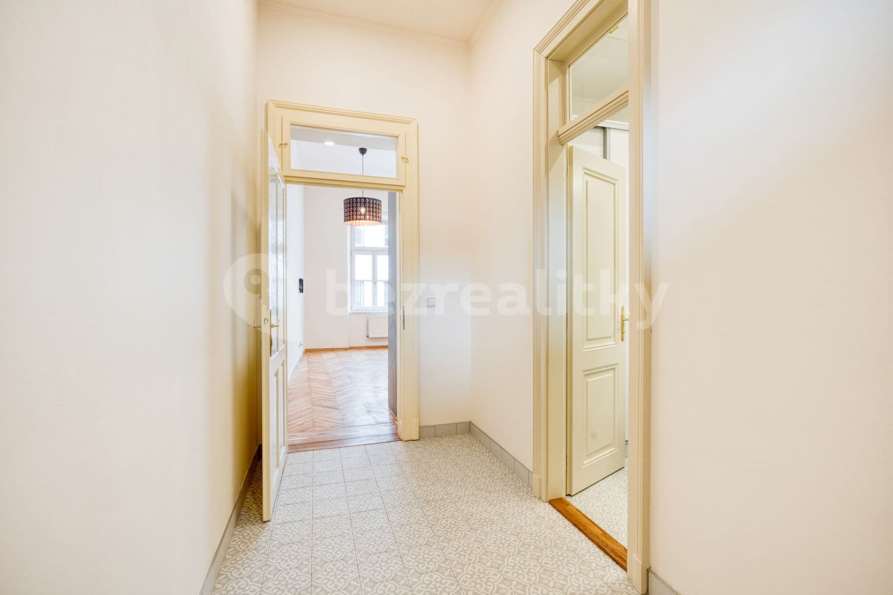 1 bedroom with open-plan kitchen flat to rent, 65 m², Jánská, Brno, Jihomoravský Region 1 bedroom with open-plan kitchen flat to rent, 65 m², Jánská, Brno, Jihomoravský Region