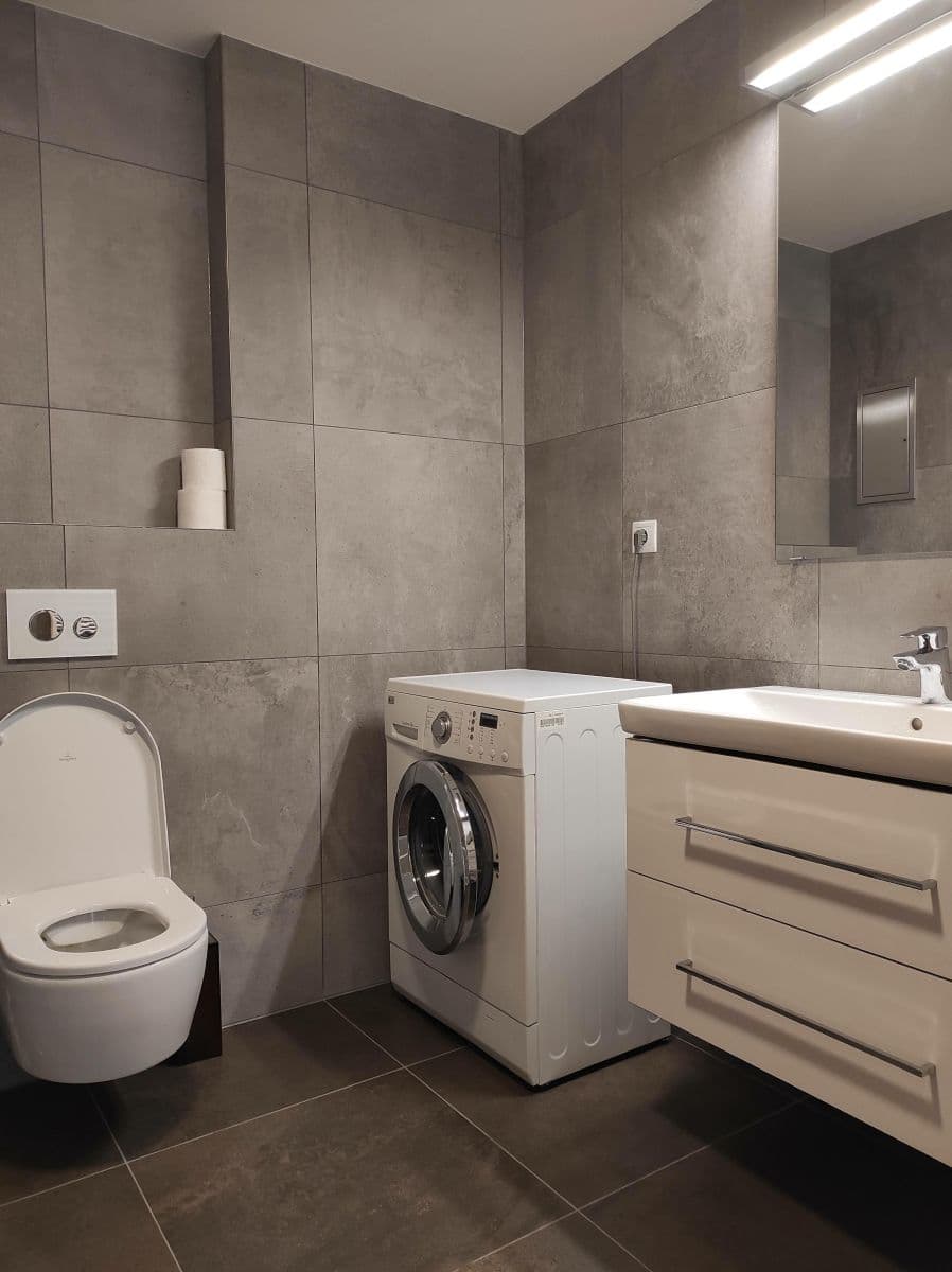 Studio flat to rent, 45 m², Osadní, Prague, Prague Studio flat to rent, 45 m², Osadní, Prague, Prague