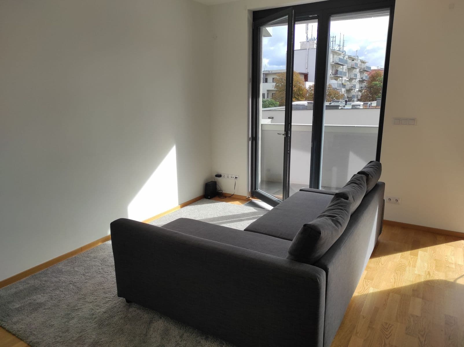 Studio flat to rent, 45 m², Osadní, Prague, Prague Studio flat to rent, 45 m², Osadní, Prague, Prague