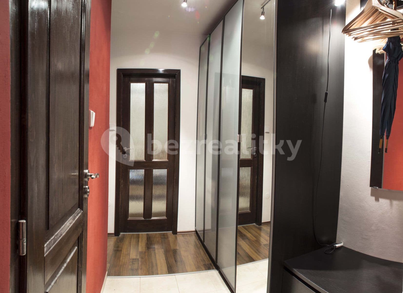 1 bedroom with open-plan kitchen flat to rent, 45 m², Pšenčíkova, Prague, Prague 1 bedroom with open-plan kitchen flat to rent, 45 m², Pšenčíkova, Prague, Prague