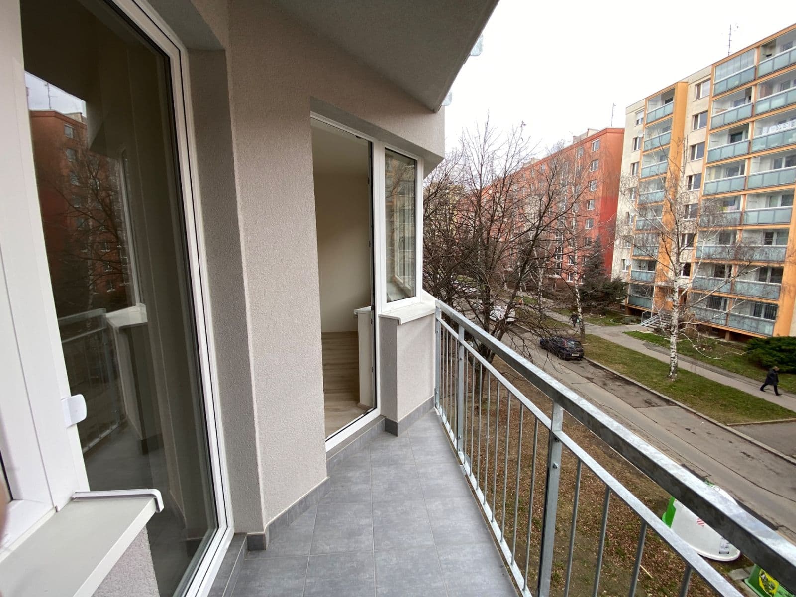2 bedroom with open-plan kitchen flat to rent, 75 m², Tupolevova, Prague, Prague 2 bedroom with open-plan kitchen flat to rent, 75 m², Tupolevova, Prague, Prague