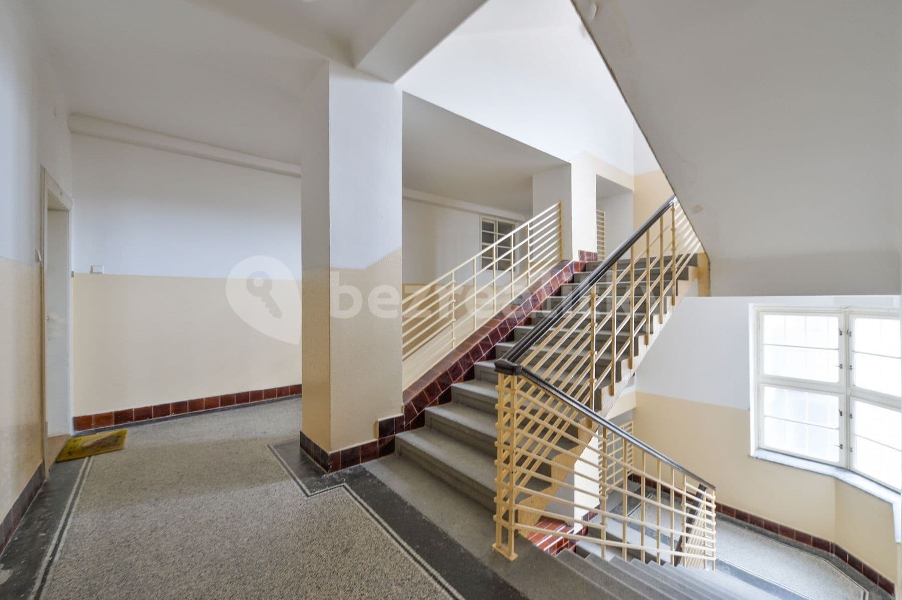 3 bedroom flat to rent, 103 m², Terronská, Prague, Prague 3 bedroom flat to rent, 103 m², Terronská, Prague, Prague