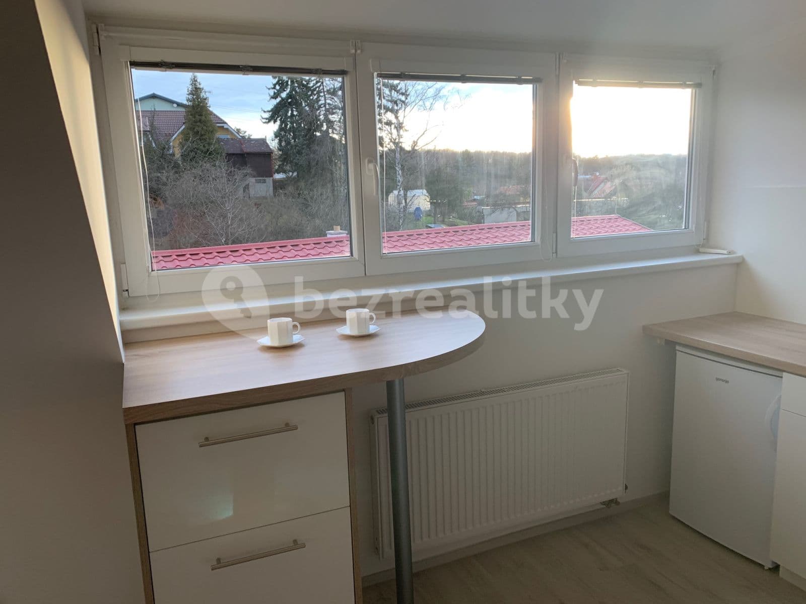 2 bedroom with open-plan kitchen flat to rent, 60 m², Jeremiášova, Prague, Prague 2 bedroom with open-plan kitchen flat to rent, 60 m², Jeremiášova, Prague, Prague