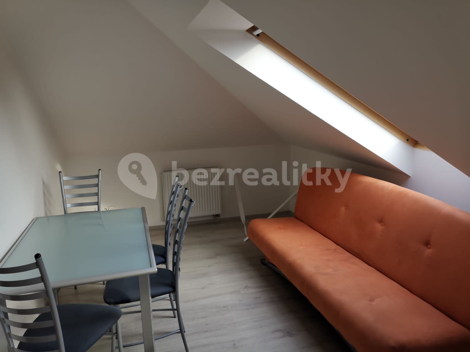 2 bedroom with open-plan kitchen flat to rent, 60 m², Jeremiášova, Prague, Prague 2 bedroom with open-plan kitchen flat to rent, 60 m², Jeremiášova, Prague, Prague