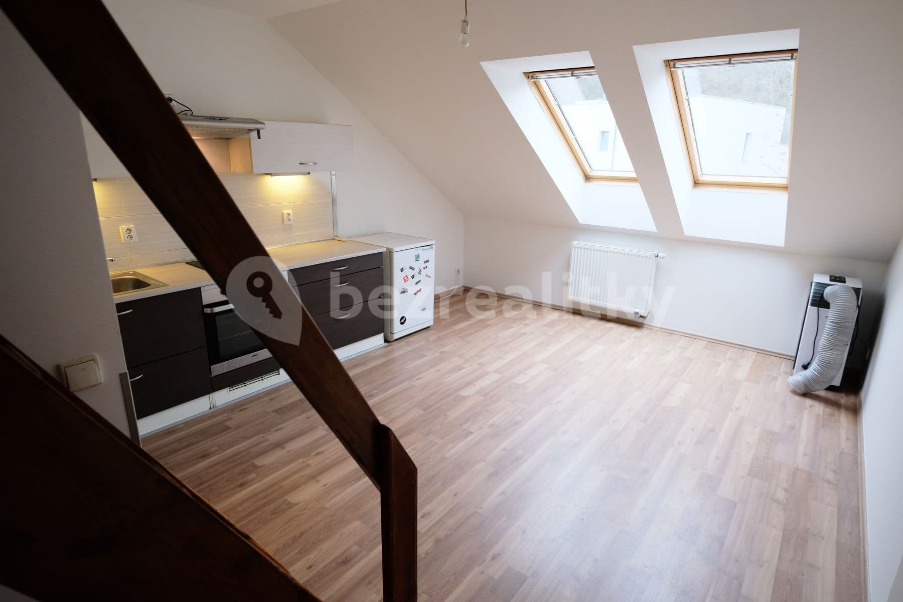 1 bedroom flat to rent, 48 m², Zbraslavská, Prague, Prague 1 bedroom flat to rent, 48 m², Zbraslavská, Prague, Prague