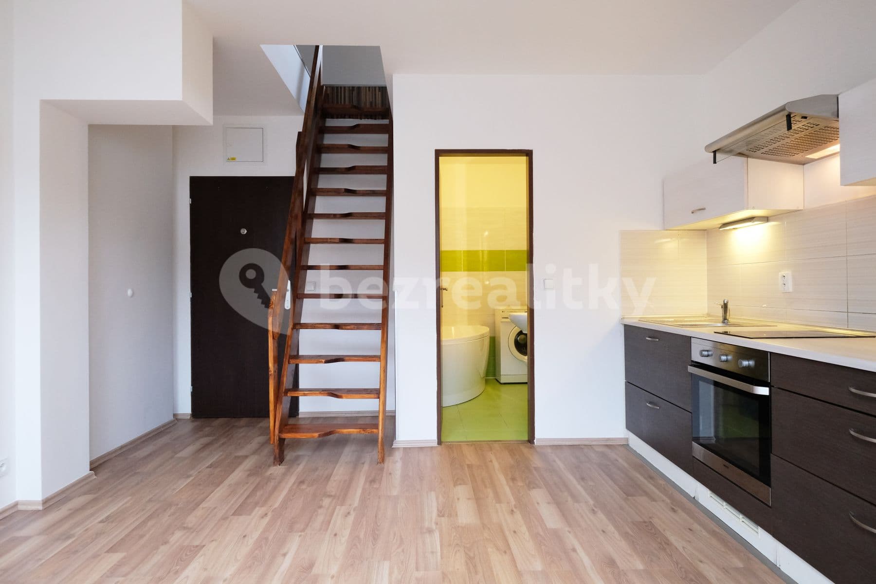 1 bedroom flat to rent, 48 m², Zbraslavská, Prague, Prague 1 bedroom flat to rent, 48 m², Zbraslavská, Prague, Prague