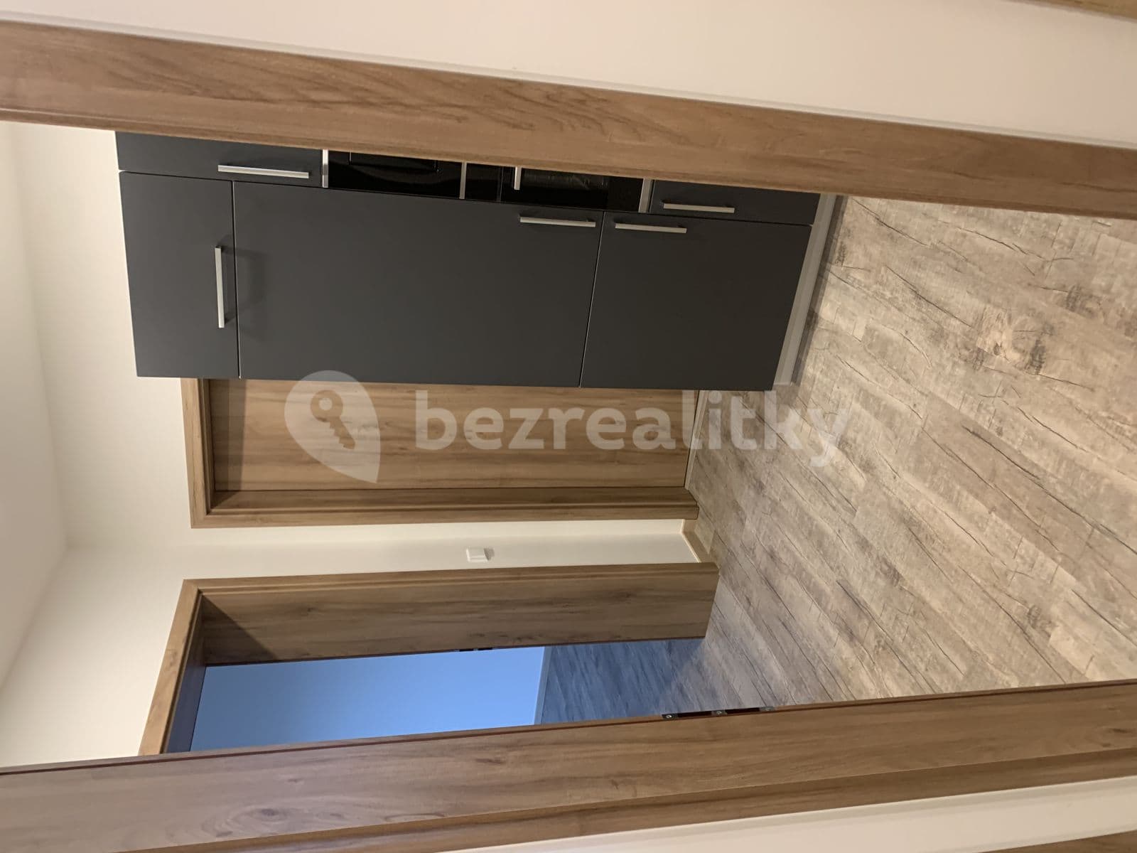 2 bedroom flat to rent, 55 m², Klučovská, Český Brod, Středočeský Region 2 bedroom flat to rent, 55 m², Klučovská, Český Brod, Středočeský Region