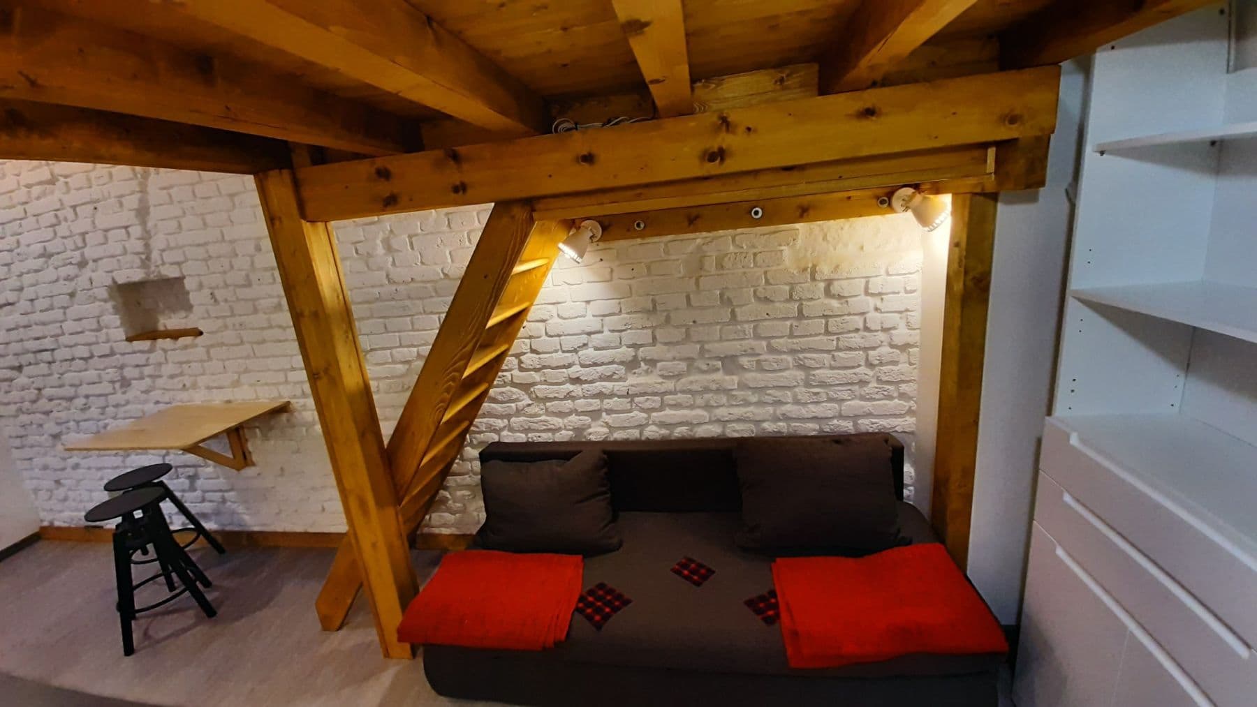 Studio flat to rent, 36 m², Jeronýmova, Prague, Prague Studio flat to rent, 36 m², Jeronýmova, Prague, Prague