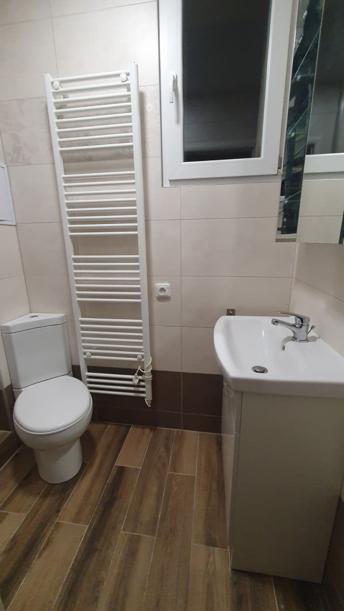 2 bedroom flat to rent, 50 m², Vrchlického, Prague, Prague 2 bedroom flat to rent, 50 m², Vrchlického, Prague, Prague