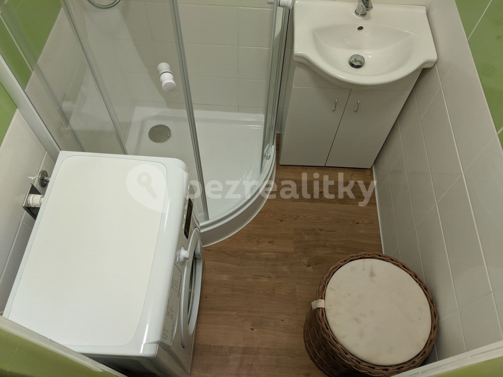 2 bedroom flat to rent, 56 m², Plaňanská, Prague, Prague 2 bedroom flat to rent, 56 m², Plaňanská, Prague, Prague