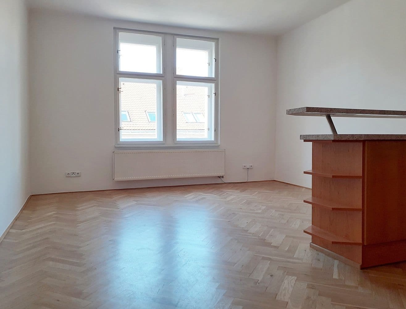 1 bedroom with open-plan kitchen flat to rent, 52 m², Slezská, Prague, Prague 1 bedroom with open-plan kitchen flat to rent, 52 m², Slezská, Prague, Prague