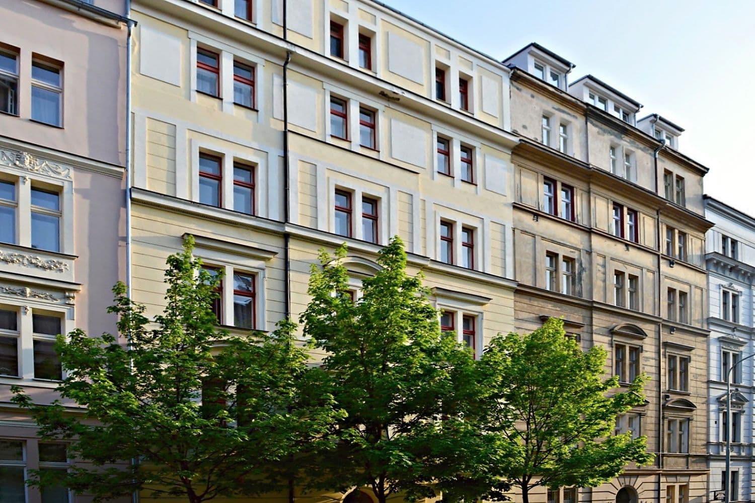 1 bedroom with open-plan kitchen flat to rent, 52 m², Slezská, Prague, Prague 1 bedroom with open-plan kitchen flat to rent, 52 m², Slezská, Prague, Prague