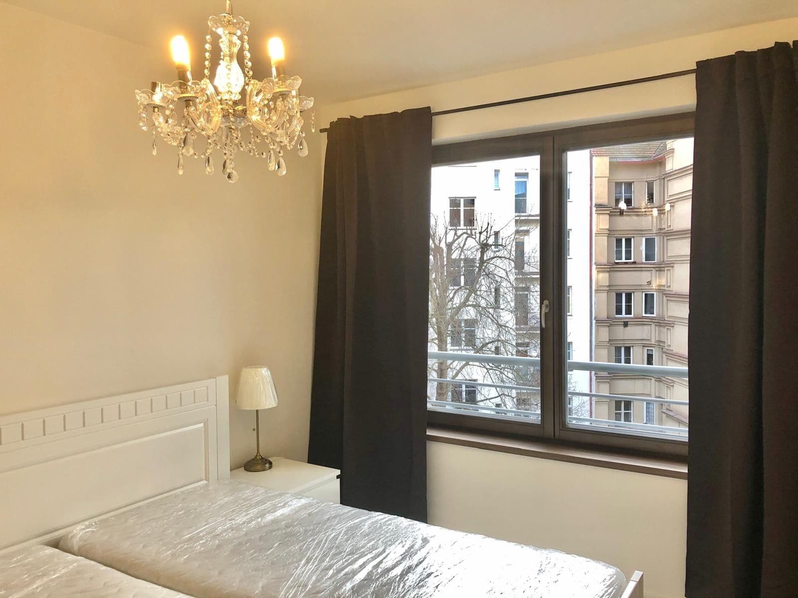 1 bedroom with open-plan kitchen flat to rent, 51 m², Bassova, Prague, Prague 1 bedroom with open-plan kitchen flat to rent, 51 m², Bassova, Prague, Prague