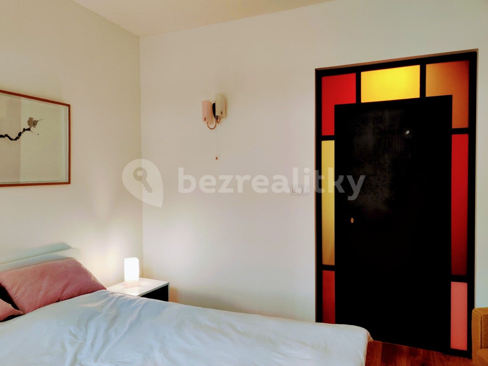2 bedroom with open-plan kitchen flat to rent, 66 m², Veverkova, Prague, Prague 2 bedroom with open-plan kitchen flat to rent, 66 m², Veverkova, Prague, Prague