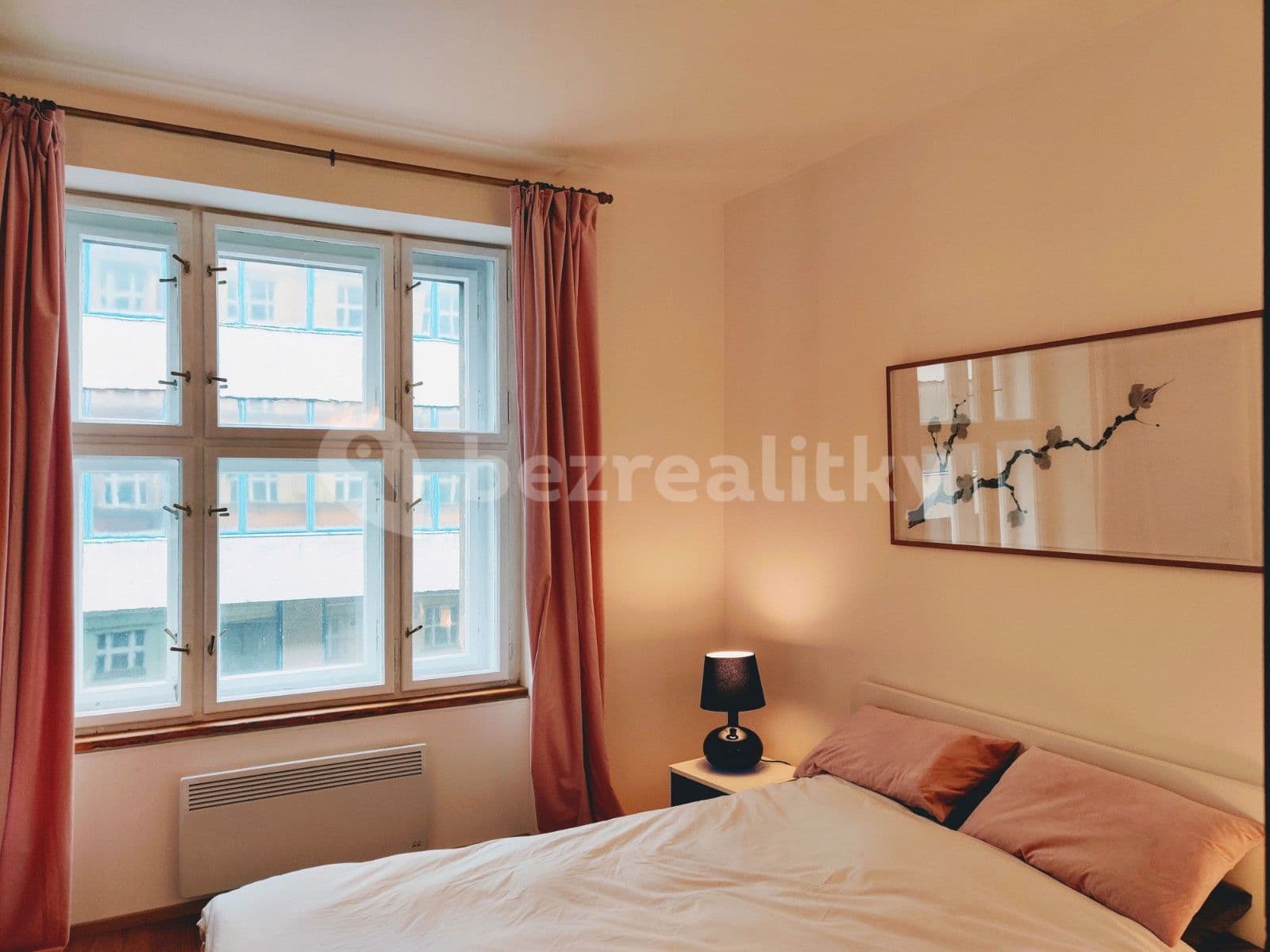 2 bedroom with open-plan kitchen flat to rent, 66 m², Veverkova, Prague, Prague 2 bedroom with open-plan kitchen flat to rent, 66 m², Veverkova, Prague, Prague