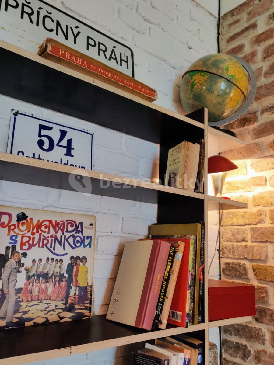 2 bedroom with open-plan kitchen flat to rent, 66 m², Veverkova, Prague, Prague 2 bedroom with open-plan kitchen flat to rent, 66 m², Veverkova, Prague, Prague