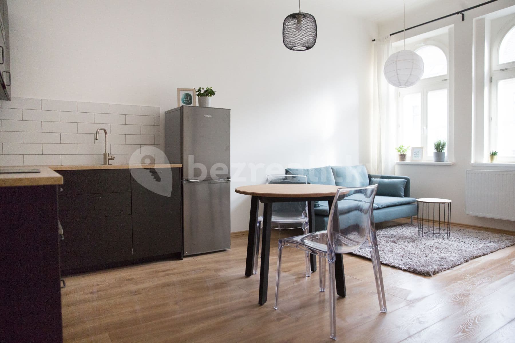 1 bedroom with open-plan kitchen flat to rent, 55 m², Schnirchova, Prague, Prague 1 bedroom with open-plan kitchen flat to rent, 55 m², Schnirchova, Prague, Prague