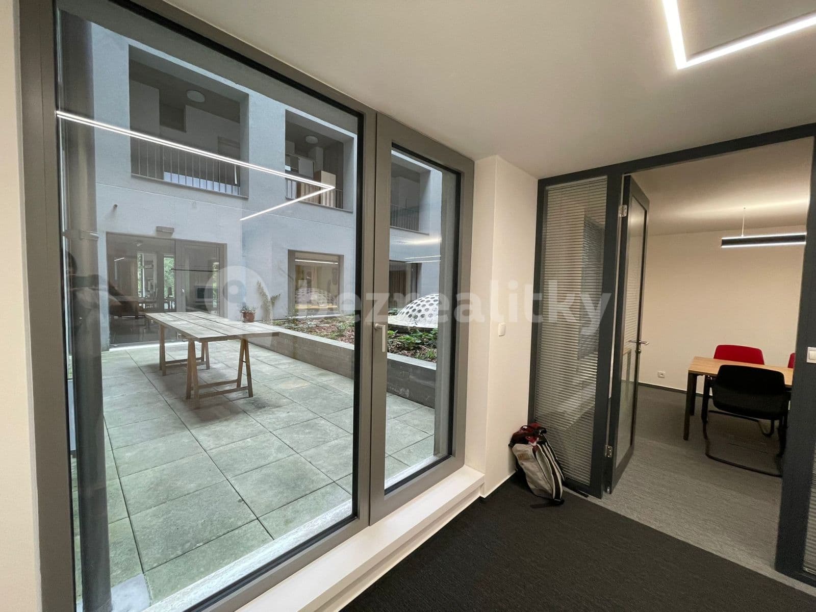 office to rent, 77 m², Hlaváčkova, Prague, Prague office to rent, 77 m², Hlaváčkova, Prague, Prague