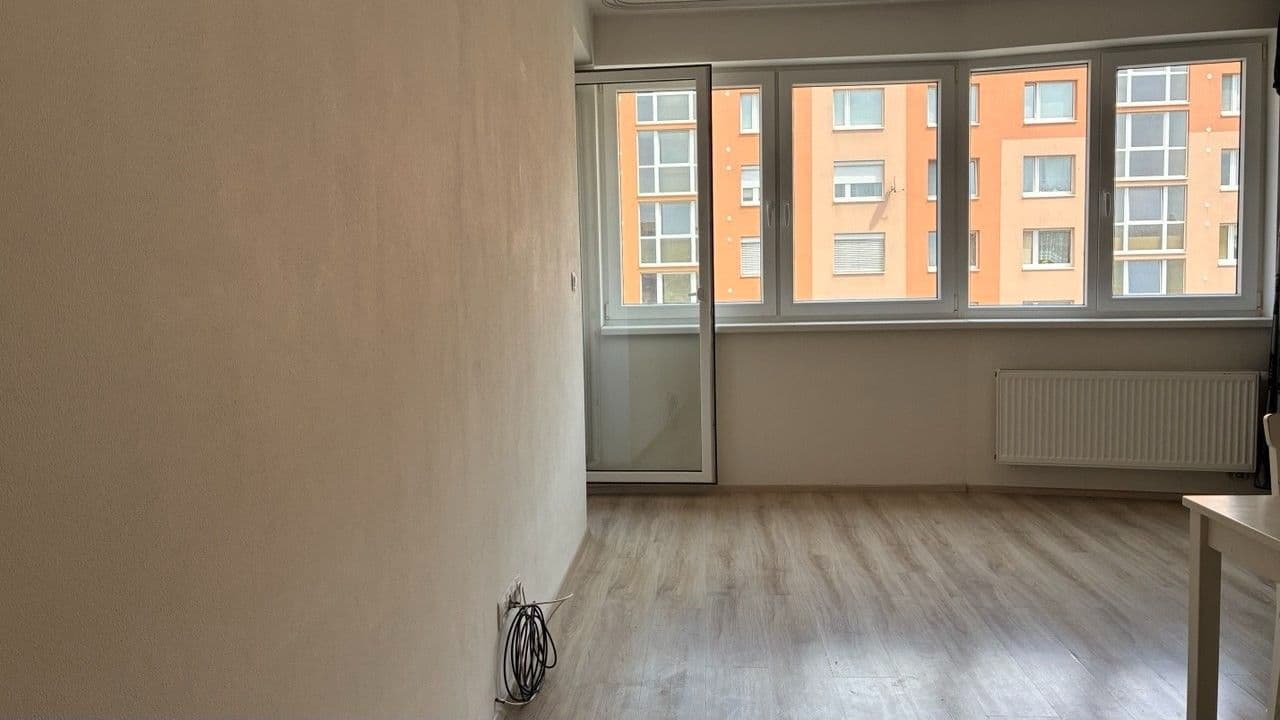 1 bedroom with open-plan kitchen flat to rent, 57 m², Tupolevova, Prague, Prague 1 bedroom with open-plan kitchen flat to rent, 57 m², Tupolevova, Prague, Prague