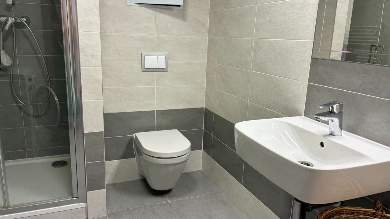 1 bedroom with open-plan kitchen flat to rent, 57 m², Tupolevova, Prague, Prague 1 bedroom with open-plan kitchen flat to rent, 57 m², Tupolevova, Prague, Prague